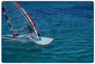 Aprende windsurf en Cap d'Agde 